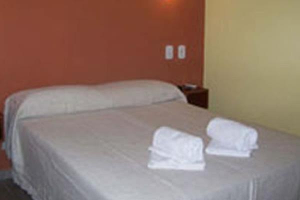 Hotel Nueva Habana Rooms Colon Kültér fotó