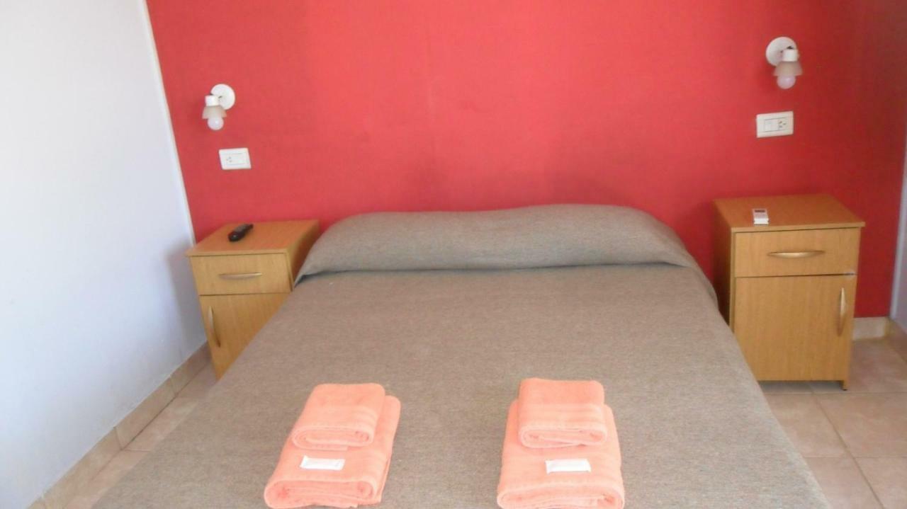 Hotel Nueva Habana Rooms Colon Kültér fotó